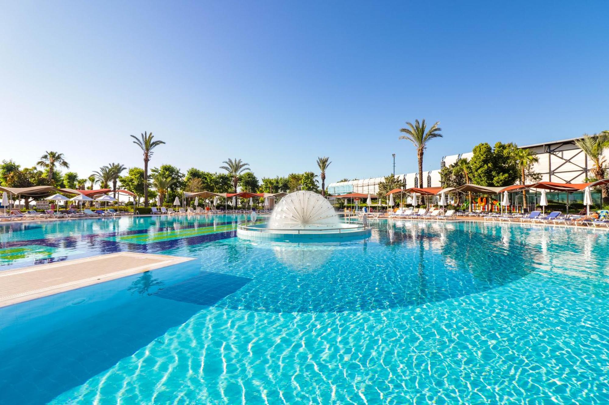 Queen'S Park Le Jardin Κεμέρ Εξωτερικό φωτογραφία
