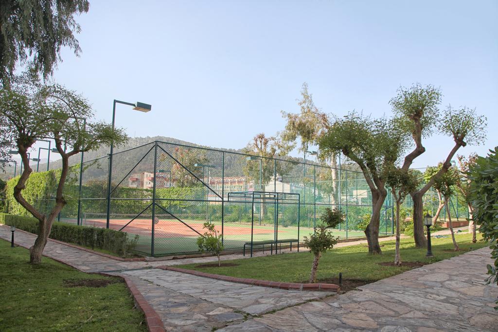 Queen'S Park Le Jardin Κεμέρ Εξωτερικό φωτογραφία